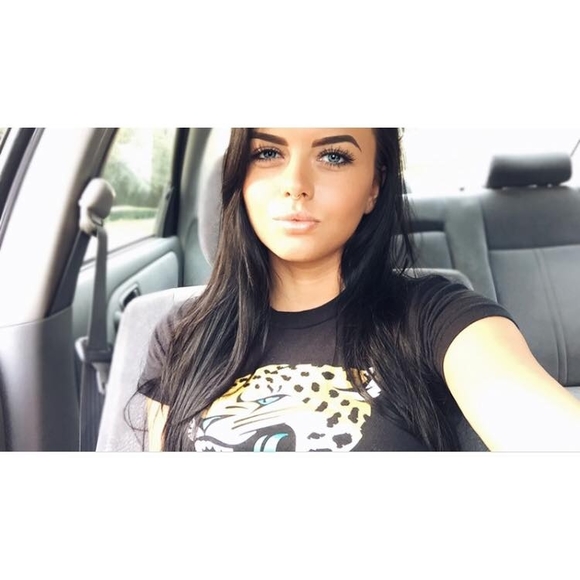 Meet your Posher, Suzy - Picture 1 of 1